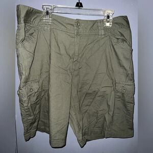 Jw Style olive green shorts